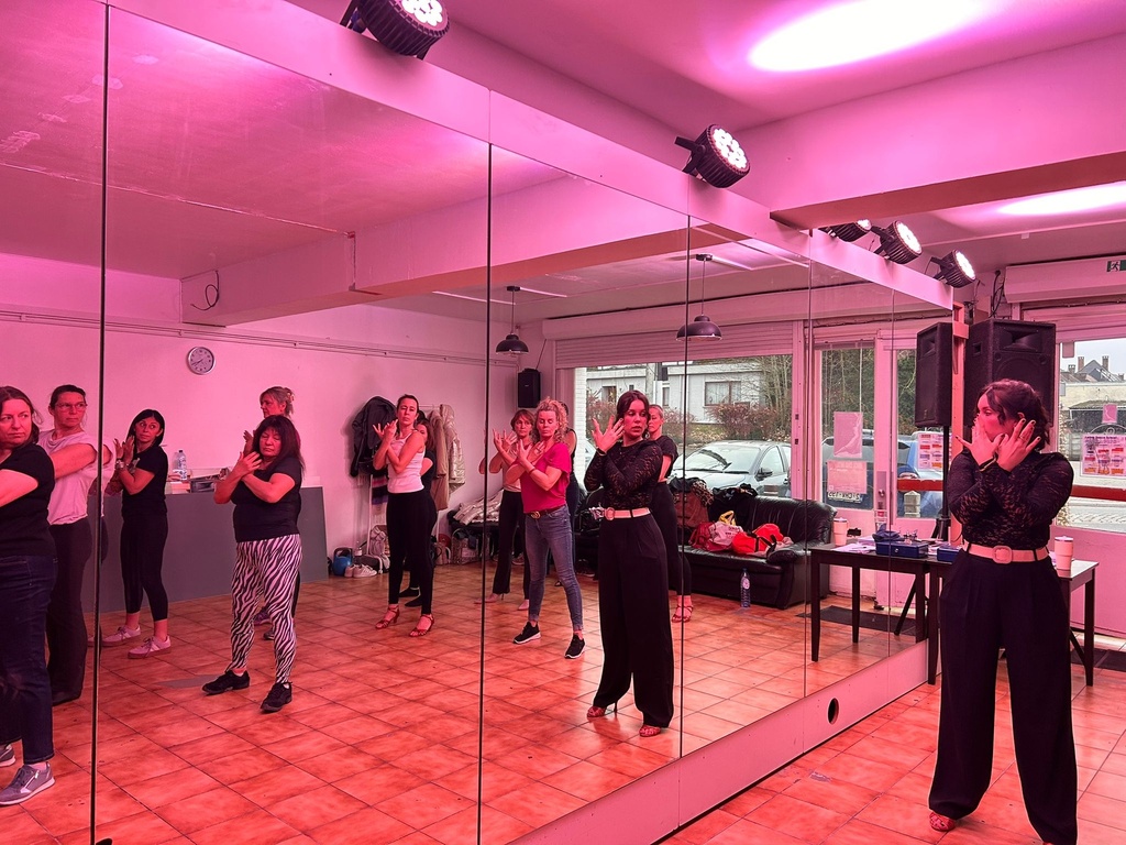 Workshop Bachata Girls Styling – 14 décembre 2025